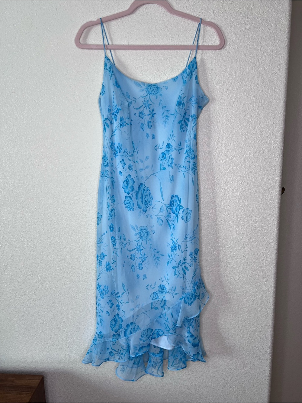 Scarlett Y2K Light Blue Floral Slip Dress with asymmetrical Ruffle Hem size 10